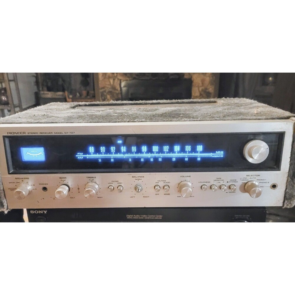 Vintage 1970s Pioneer Stereo Receiver Model SX-727 Working Condition